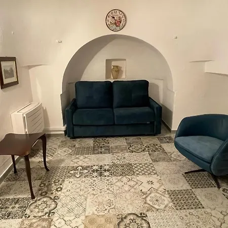 בית נופש Trulli Ulivi *